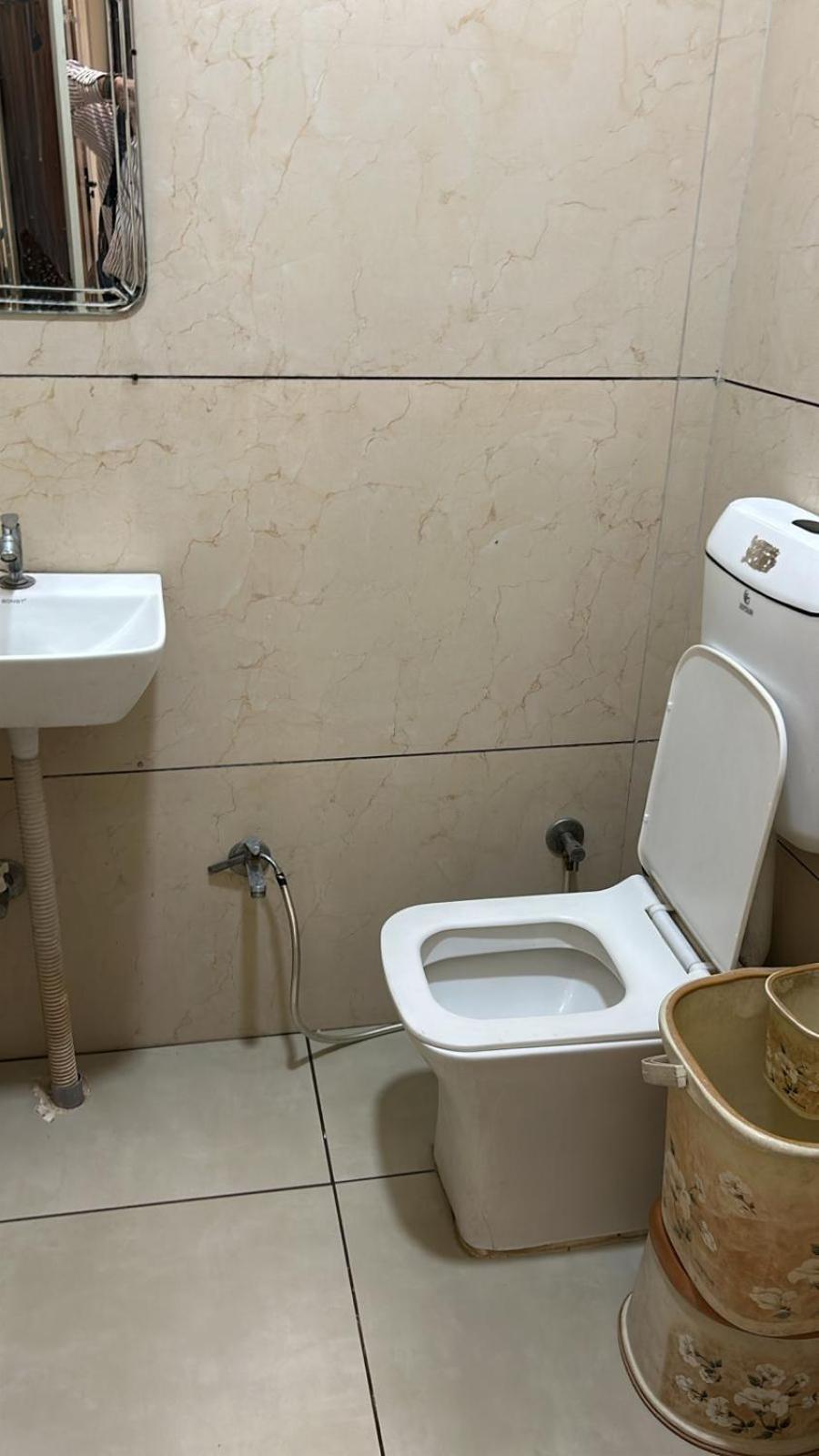 Hotel Empire Uddzsaín Kültér fotó